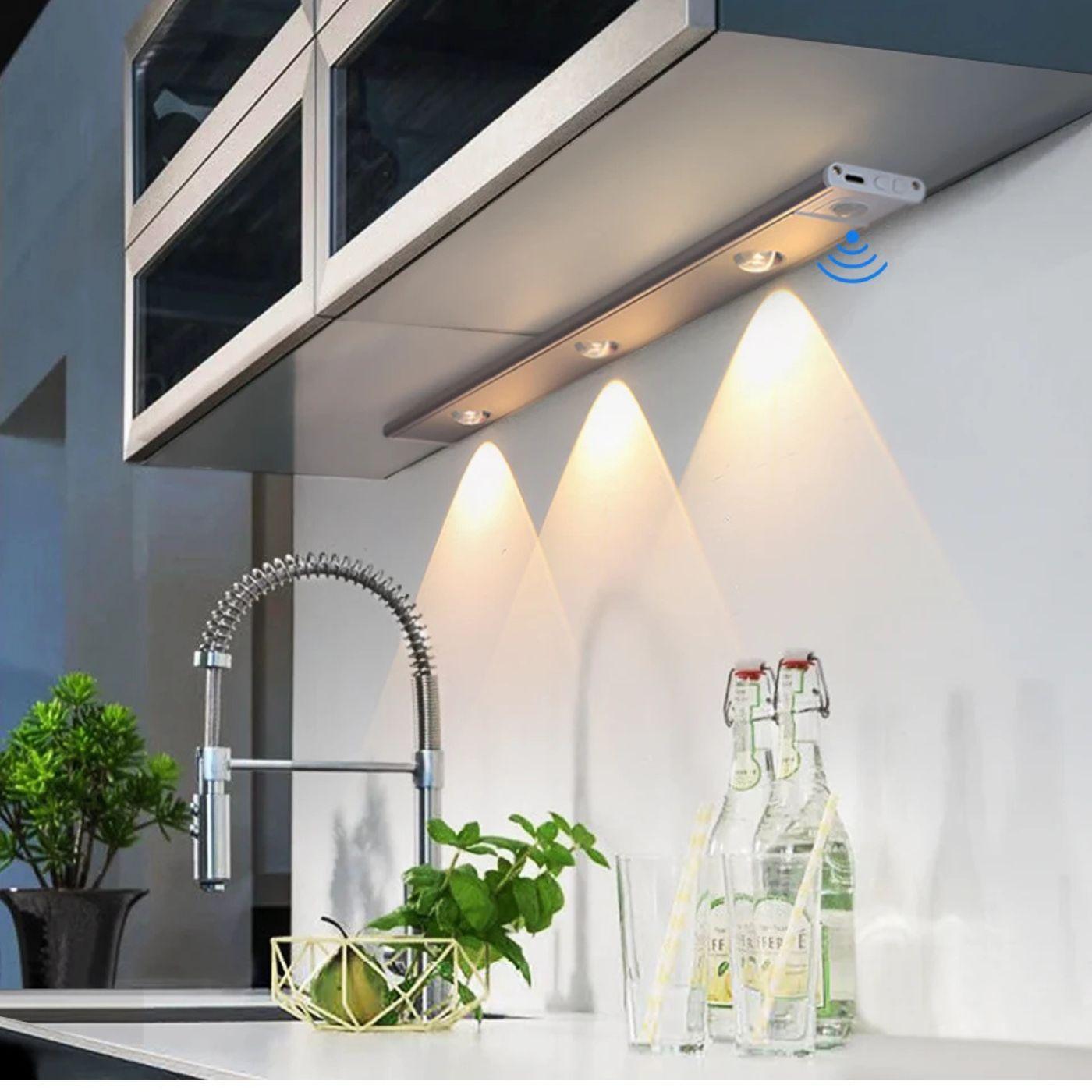 Rechargeable Motion Sensor Cabinet Lights – Wireless Magnetic LED Under Cabinet Lighting with Auto ON/80cm 3pcs