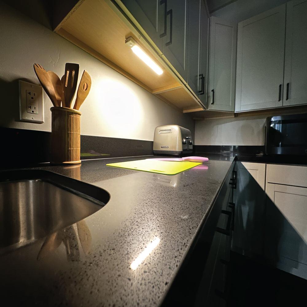 Rechargeable Motion Sensor Cabinet Lights – Wireless Magnetic LED Under Cabinet Lighting with Auto ON/80cm 3pcs